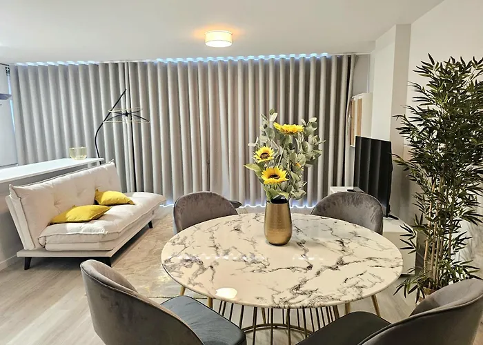 Garajau Palace Sea View Ii By Rentallido *