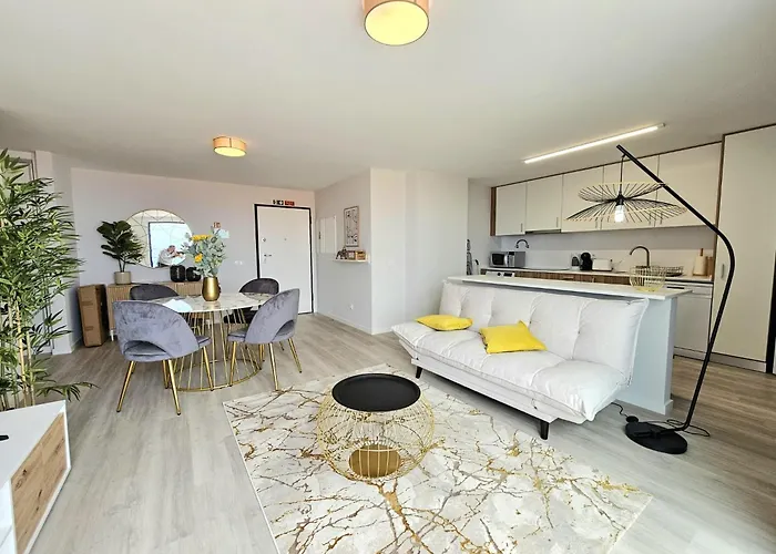 Apartment Garajau Palace Sea View Ii By Rentallido