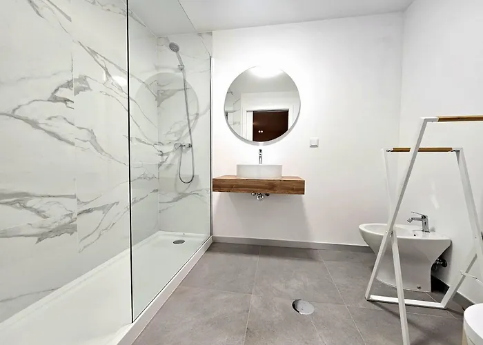 Garajau Palace Sea View Ii By Rentallido *